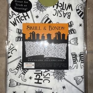Halloween Basic Witch 2 Pillow Cases Perfect to Match Any King Or Queen sheets